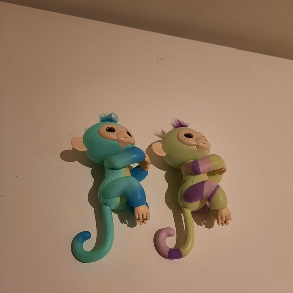 Fingerlings - Picture 3 of 3